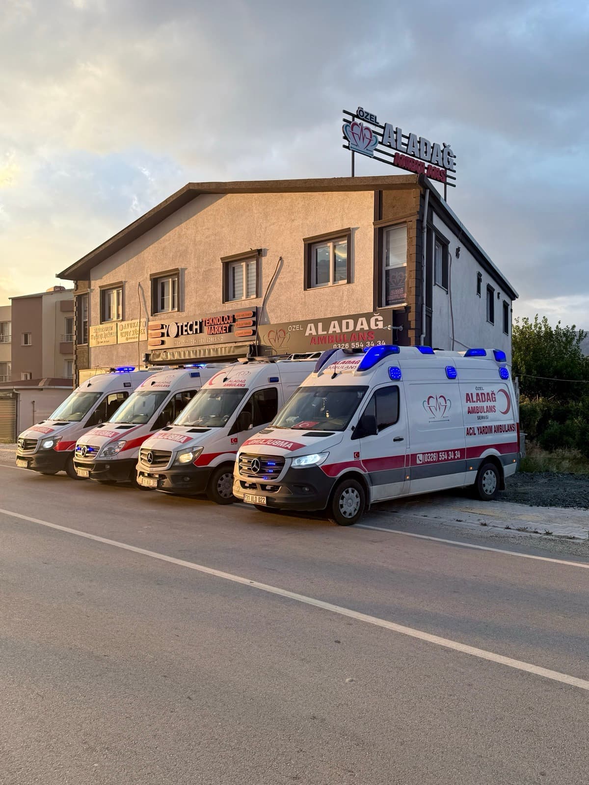 İleri Yaşam Desteği Ambulansı